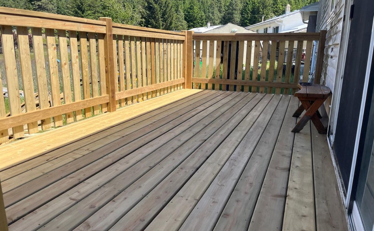 deck in Abbotsford, BC